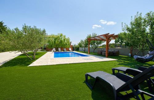 Family-friendly apartments with swimming pool Ljubac, Zadar - 14148 - Photo 10