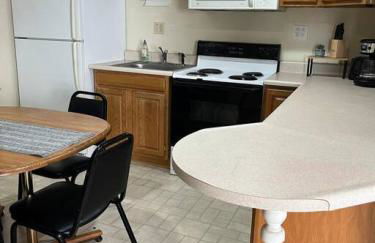 Comfy Apt near Guthrie RPH Sayre - Photo 12