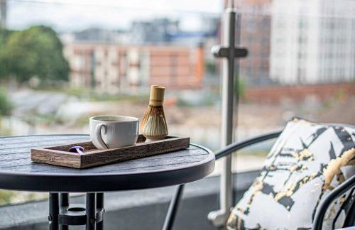 Leeds City Centre 2BR Apartment - Luxury Stay with Private Terrace - Foto 12