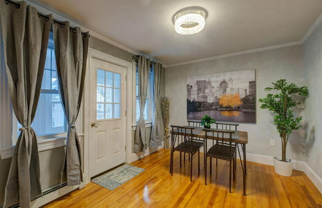 Spacious 2bd 1ba Free Parking 3D Tour - Foto 10