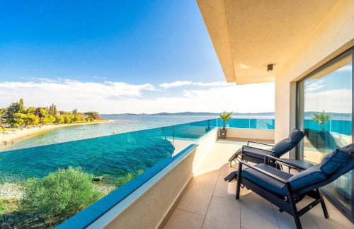 Beachfront Villa - Foto 12