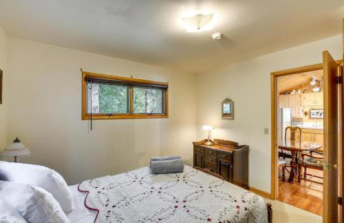 Cozy Baileys Harbor Cottage on Lake Michigan! - Foto 17