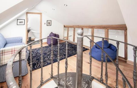 Riverside Apartment - Foto 10