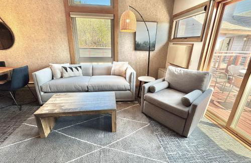 Ski in Ski out Top Floor Condo with Pools, Hot tub and more - Foto 1