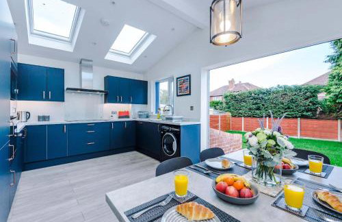 3 Bedroom Free Parking Hale Home - Foto 2