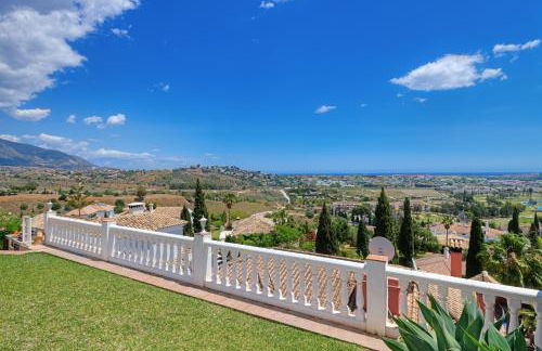 Villa Vista Verde Mijas Golf - Luxury with Optional heated pool & jacuzzi - Photo 25