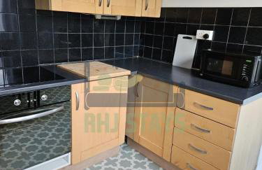 Rectory5 - 5 bedroom 7 beds Parking Perfect for Contractors - Foto 12