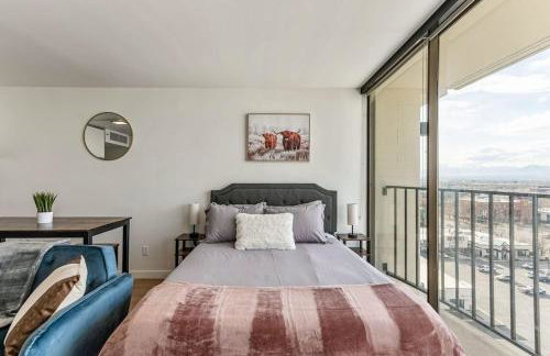 High Rise 11th Floor City Views Free Pkg Gym - Foto 10