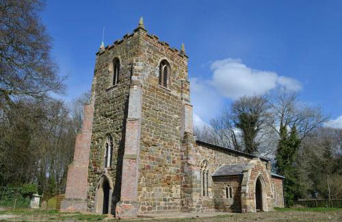 C12th Church conversion - Foto 1