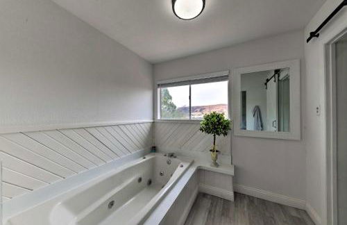 Mtn Escape with Deck and Views - Near Race Track! - Foto 16