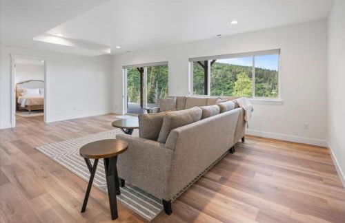 *NEW* Canyon View Dream Retreat + Views +Anchorage - Photo 30