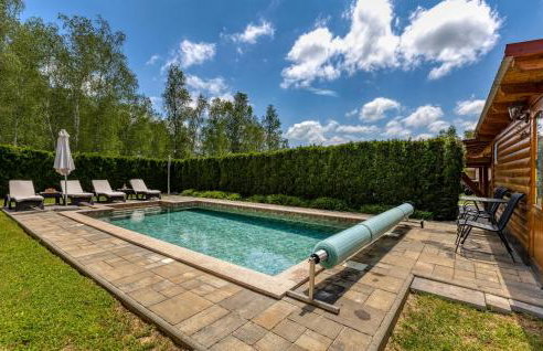Lovely Home In Gospic With Sauna - Photo 2