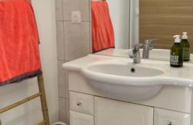 Spacieux T2 idéalement placé - Foto 7