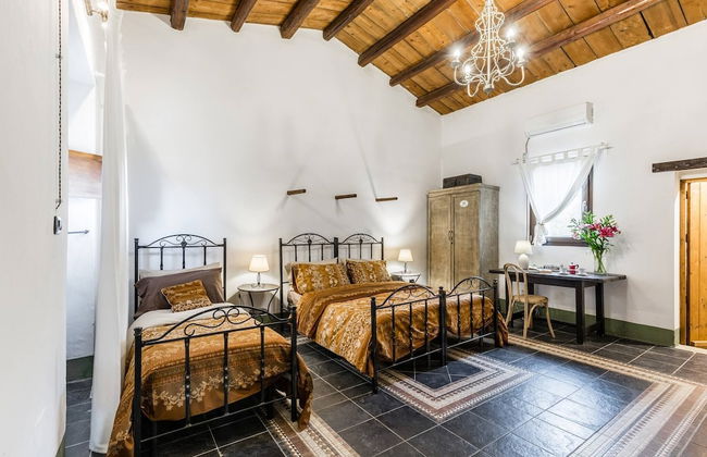 Authentic Sicilian Charm With Pool, Sea View, Parking & Wifi - Foto 16