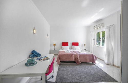 Villa Amoreira by Villa Plus - Photo 21