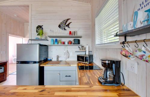 Beachfront Retreat with Dock in Lanark Village! - Foto 7