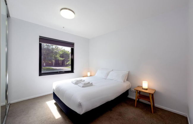 Cozy 1bed Unit in Leafy Carlton - 10 Mins From CBD - Photo 1
