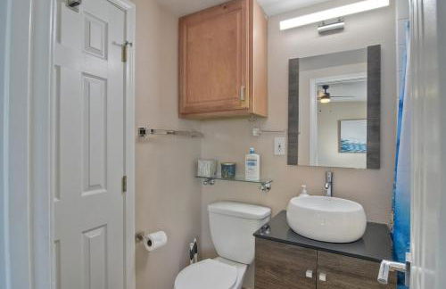 Home to enjoy the beach with ocean view - Photo 10