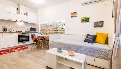 Studio apartman Mirela Kaštel Štafilić - Foto 4