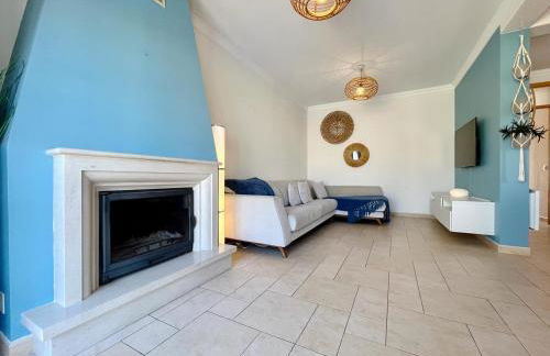 V4 moderno com Piscina - Burgau - Foto 8