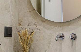 Lavris Seaside Apartment - Photo 10