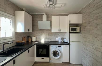 Charming Villa in Eldorado Playa. - Photo 5