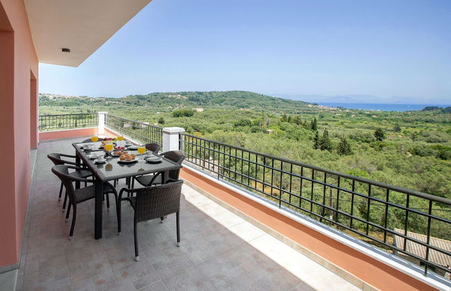 Spacious House with great view in Corfu - Photo 42