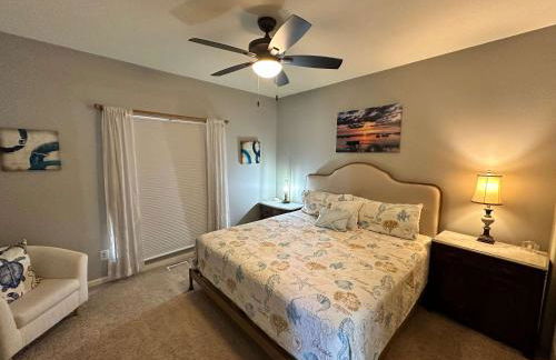 Lake It Easy - Waterfront Getaway with 7 Bedrooms - Foto 15