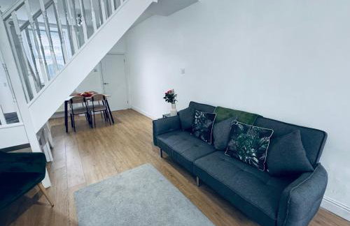 Holly Terrace - 2 Bedrooms - Sleeps 3 - Photo 14