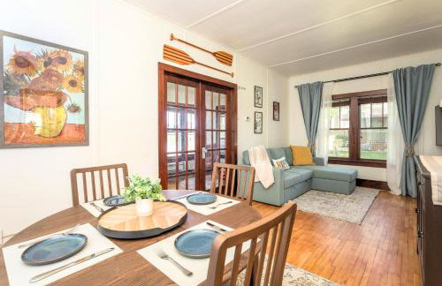 The Cowdry Cottage - Pet-Friendly - Canoe - Bikes - Foto 1