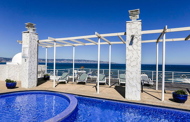 MR Mar Suites - Photo 10