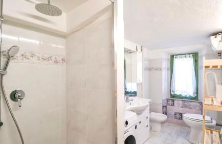 COZY MOUNTAIN RETREAT - with Garden, Wi-Fi - Foto 18