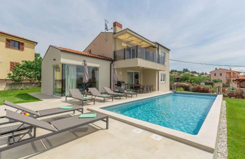 Neue und hundefreundliche Villa mit Panorama-Meerblick, Privatpool, Grillbereich, Babybett, Waschmaschine - Foto 5