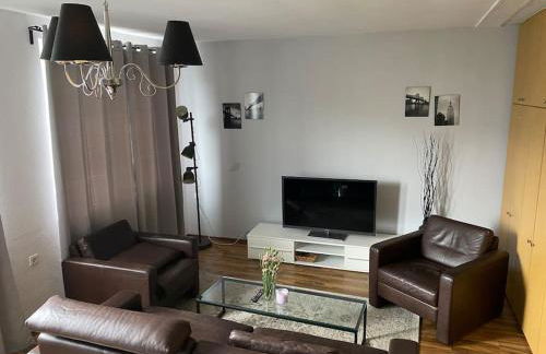 Apartment City Süd- 5 Zimmer_15 Personen _ Komplett_eingerichtet - Foto 5