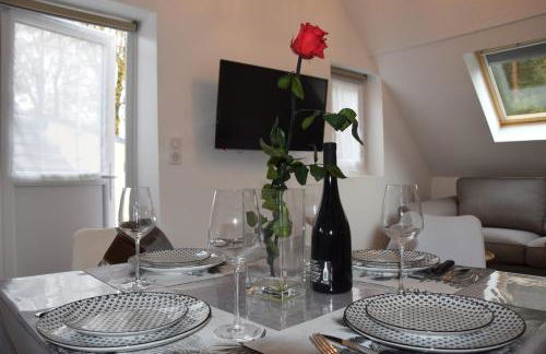 "Le Rooftop de la fontaine" dans cadre verdoyant - Foto 8