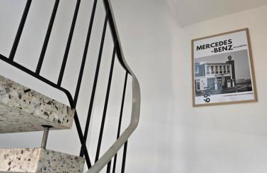 APARTMENT PD23 ALTE FEUERWACHE I Ganze Wohnung I 5 Einzelbetten I 3 Zimmer I 3min CityHospital I 50m Supermarkt I Küche I SmartTV - Foto 13