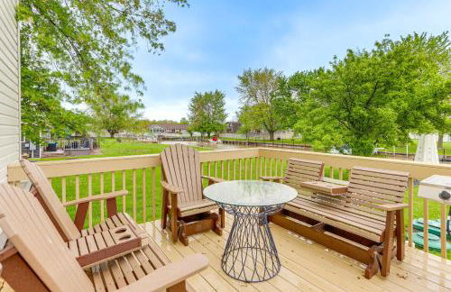 Hot Tub, Lake Access, and Dock Port Clinton Retreat - Foto 1