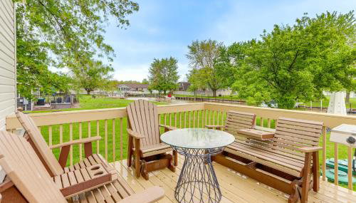 Hot Tub, Lake Access, and Dock Port Clinton Retreat - Foto 1