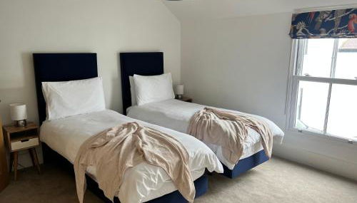 Modern Townhouse in the heart of Beaumaris - Foto 2