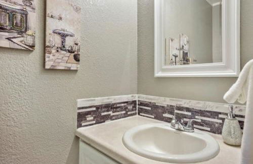 2 bed 2 and a half bath close to shopping restaurants and more - Foto 8