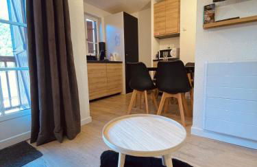 "La clé dorée" Studio balcon ensoleillé Vue montagne wifi - Photo 6