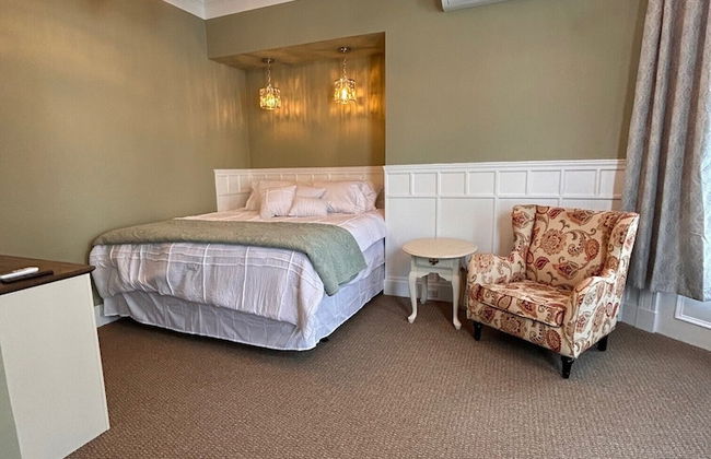 210 Main St - Photo 5