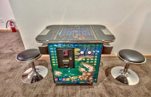 Black Bear Villa - large 4 BR 4 BA hot tub game room - Foto 28