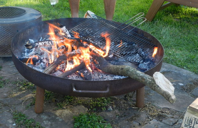 Cosy 5m Bell Tent Glamping in Rural Herefordshire - Foto 25