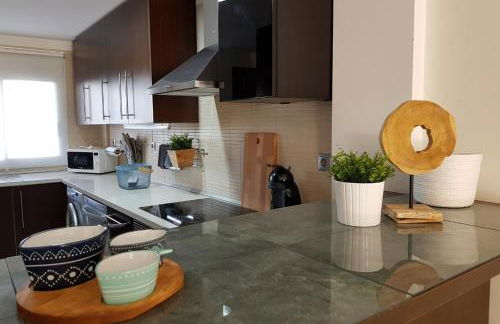 Top Rated Apartment Huge Sunny Terrace Heated Pool Parking Wifi - Foto 12