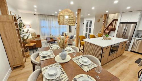 Luxury 4BR near Six Flags & Naval Base - Foto 2