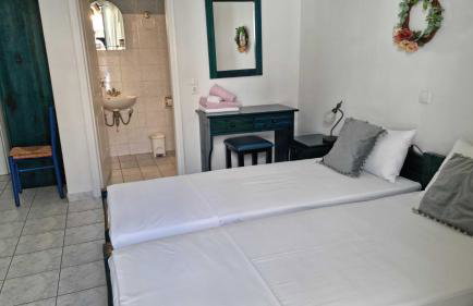 Liakakos Rooms - Foto 32