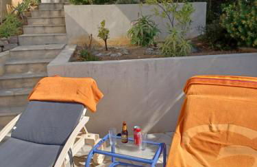 APPARTEMENT REZ DE JARDIN DANS VILLA VUE MER - Foto 3