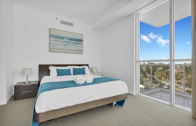 Reflection on the Sea - Foto 25