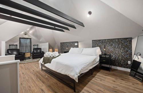 Charming 3BD Home for Long Stays - Foto 16